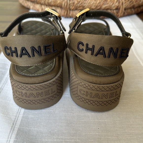 ⚡️Last Chance Price⚡️ NEW Chanel Platform Canvas Strap Dad Sandal - Picture 5 of 10
